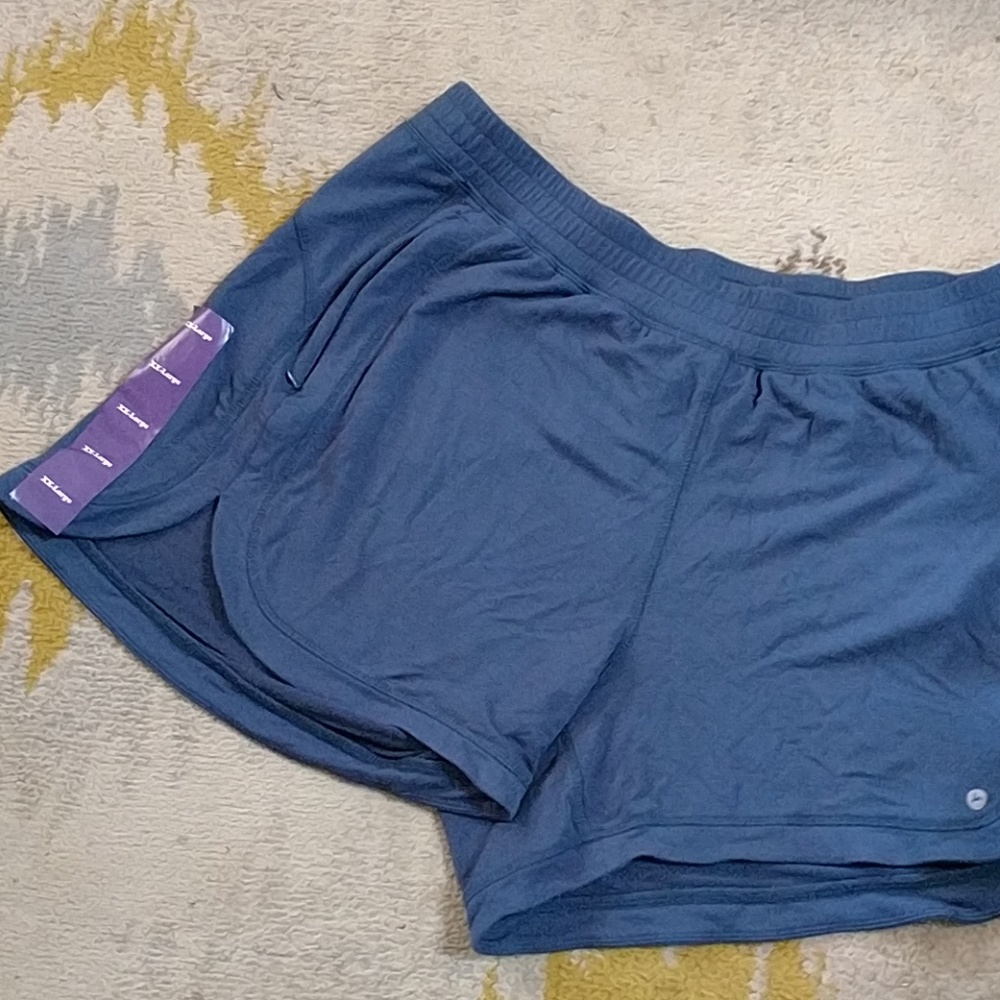 Shorts NWOT